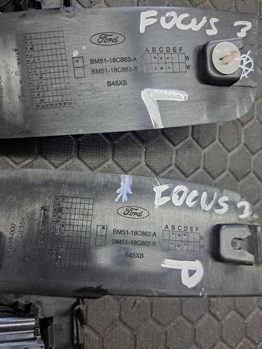 Osłona głośnika Ford Focus Mk3 BM51-18C862-A