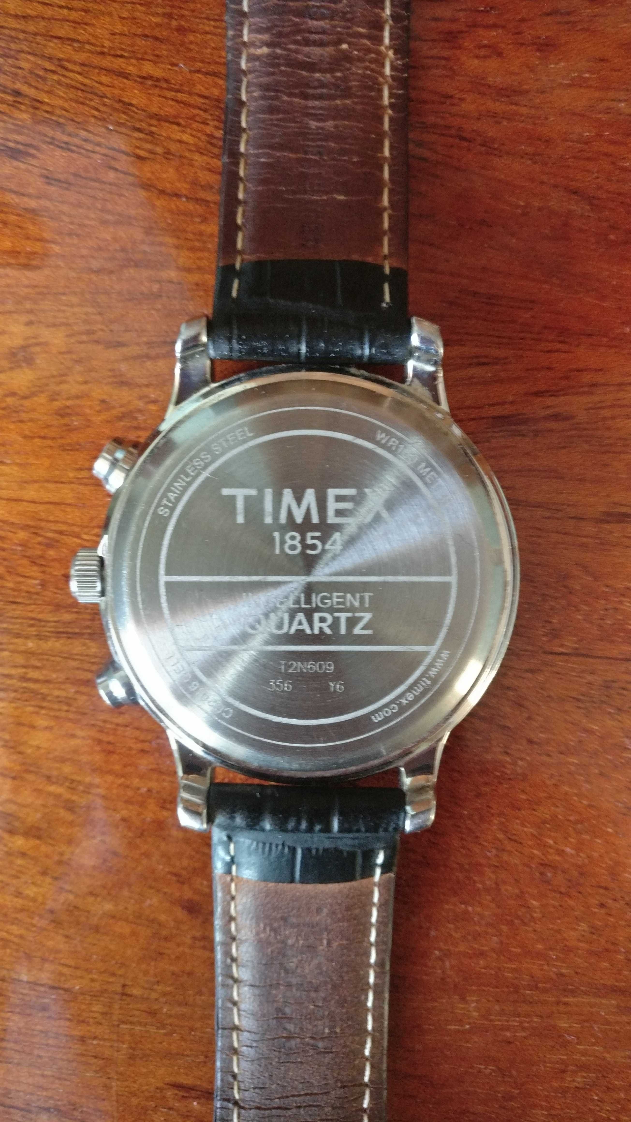 Годинник Timex TRAVELLER IQ Tx2n609