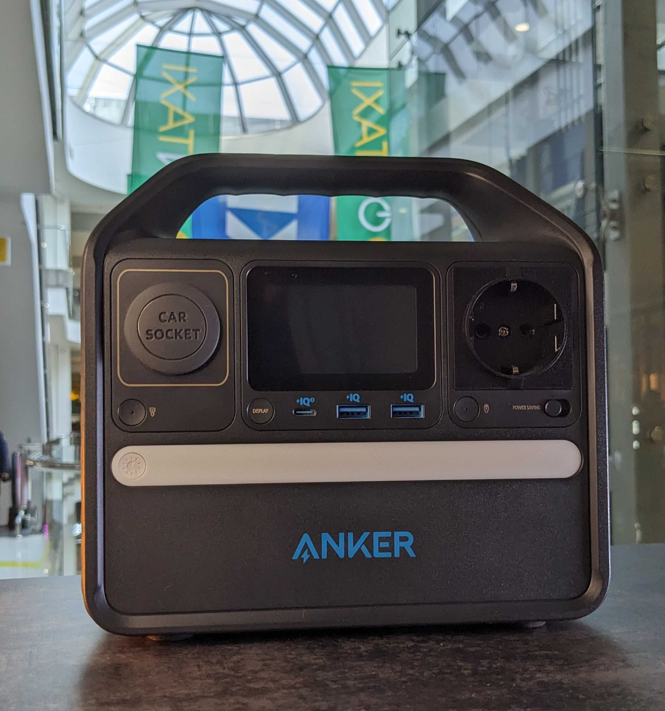 Зарядна станція Anker 521 PowerHouse 256 Вт/г