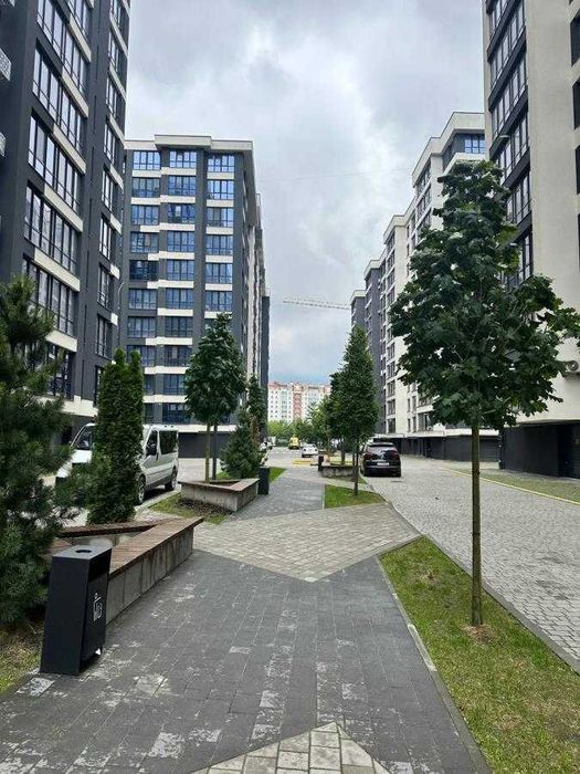 Продається 2 кімнатна Комфорт парк