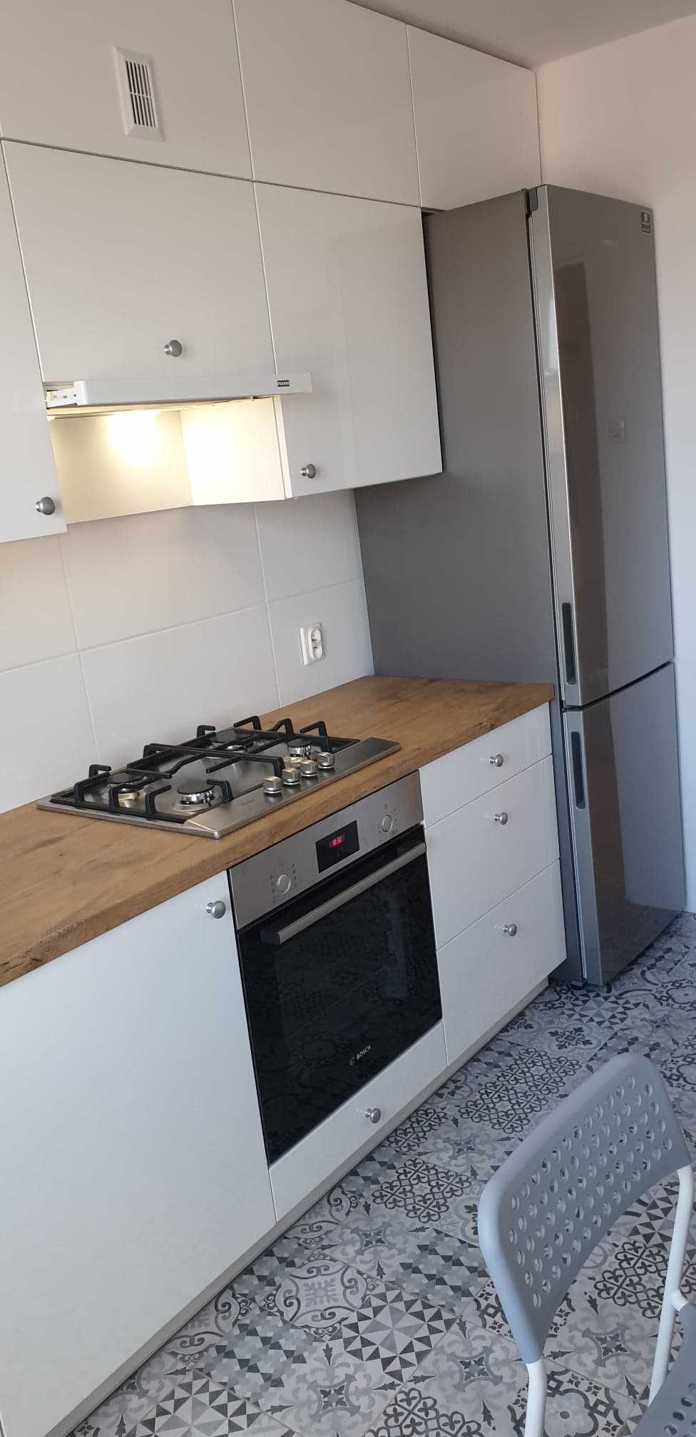Pokój jednoosobowy przy Kazimierza Wielkiego/Zbrojów. Dwa wolne pokoje