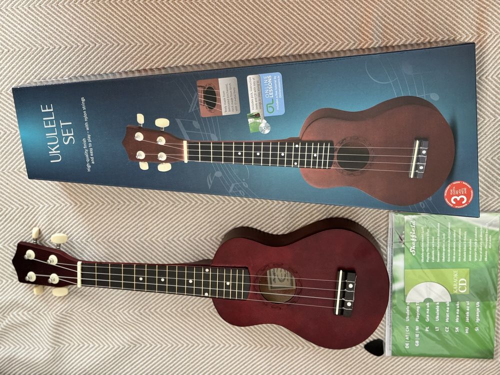 Ukulele plus CD plus podręcznik