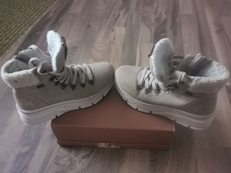 Черевики ботинки ботильйони утеплені жіночі Rieker 39 бежеві