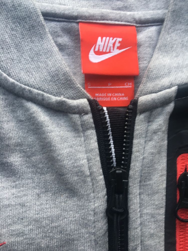 Nike Tech Fleece