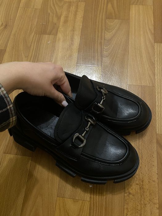 Лофери шкіряні 39 розмір