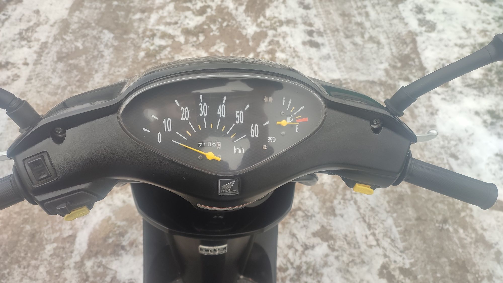 Honda dio AF-62 4T з номерами