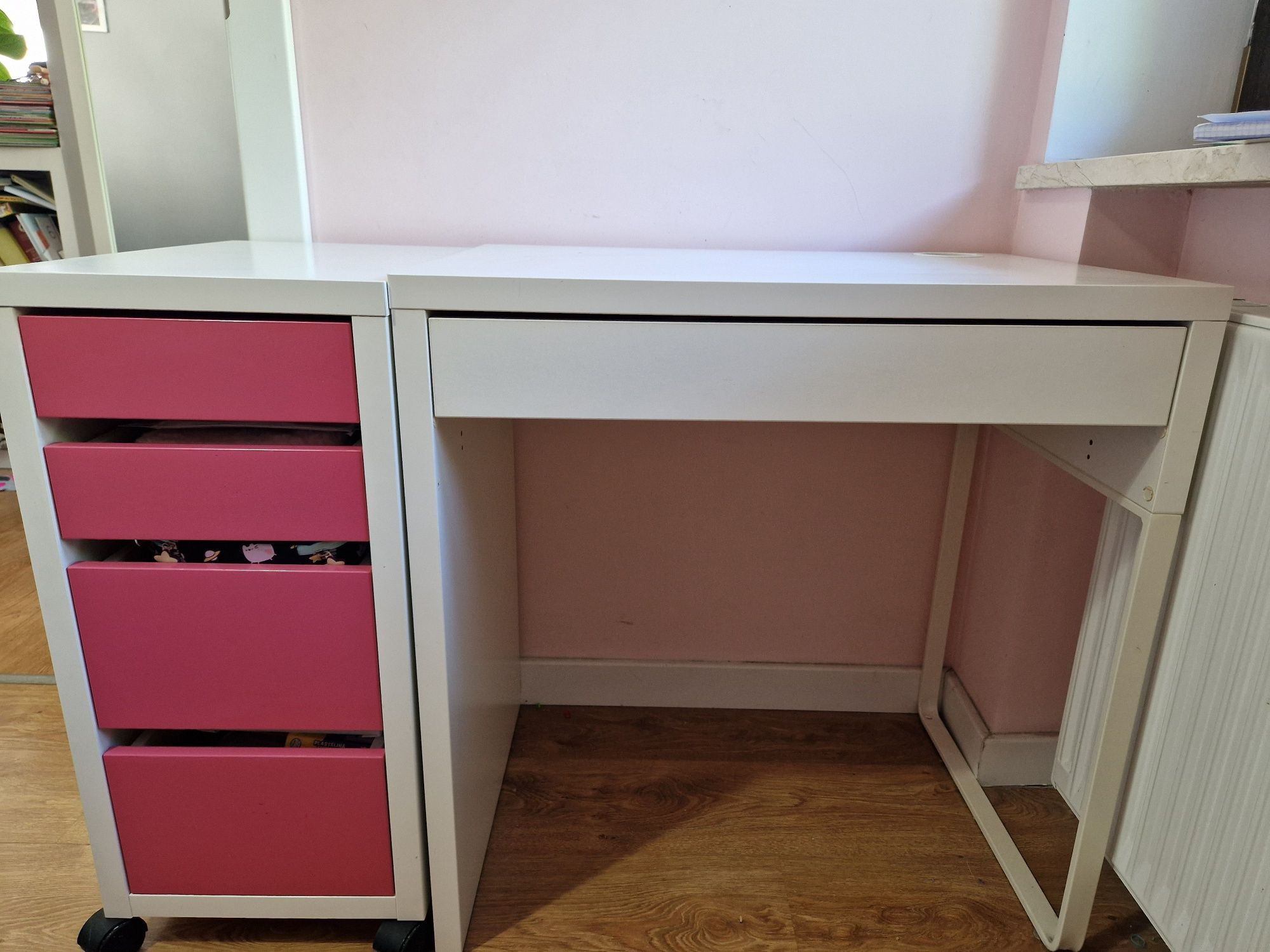 Biurko z szufladami Ikea