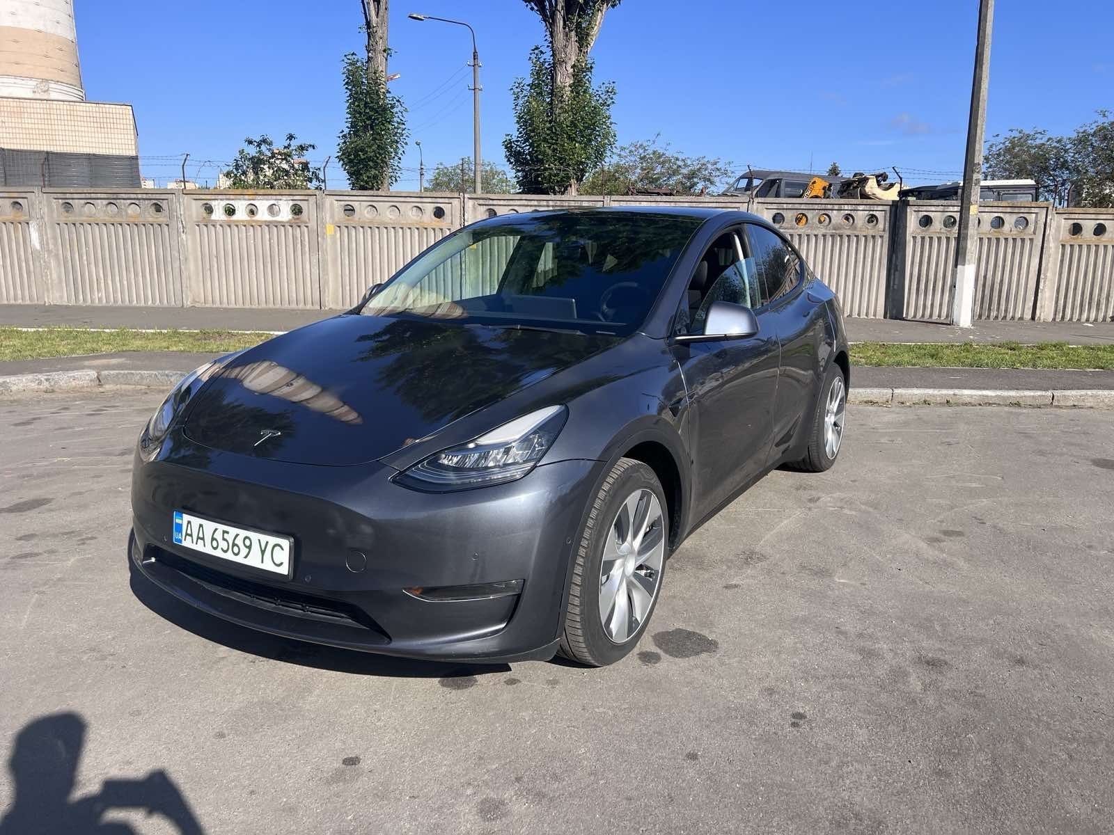 Аренда авто тесла прокат tesla model Y тесла 3 2023 год