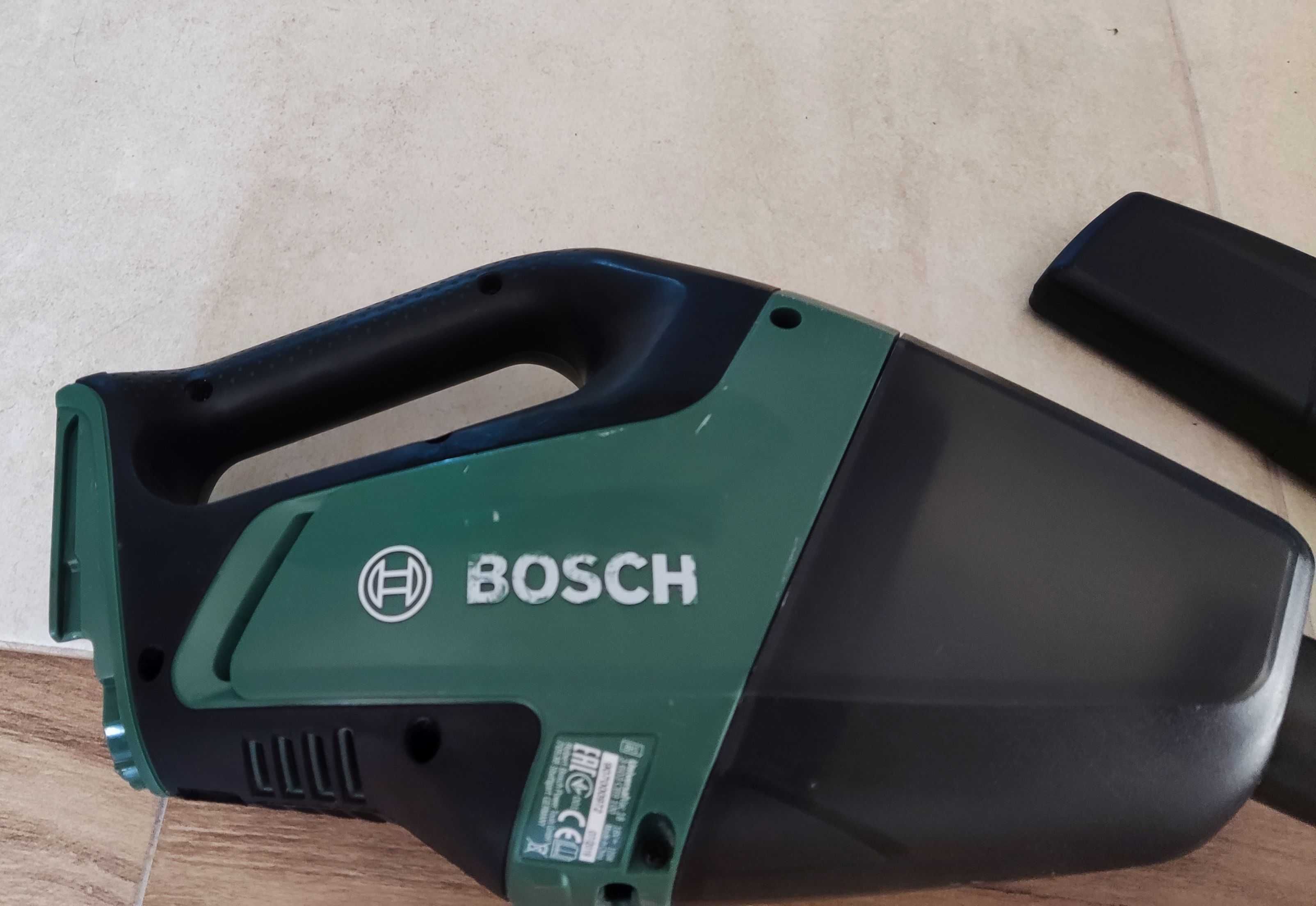 Odkurzacz Bosch Universal Vac 18