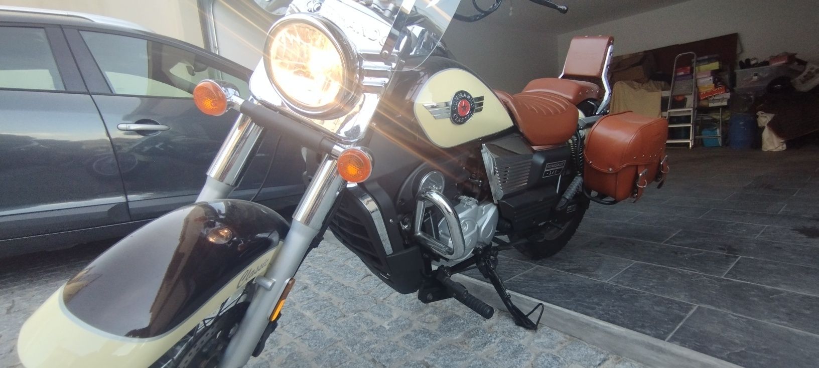 UM Renegade Classic 125 cc
