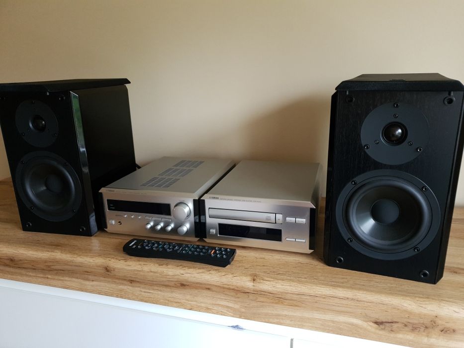 Yamaha PianoCraft E100