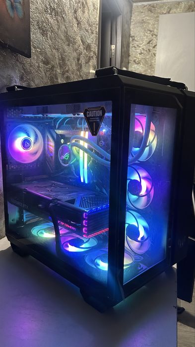 Игровой ПК Asus/4070 TI/Z790/WIFi+BT/i7-13700KF/OZU32gb/SSDM2 1tb