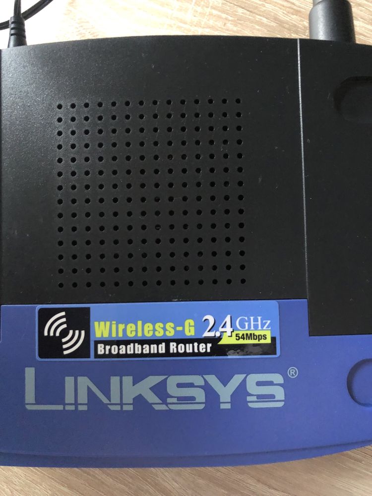 Linksys 2.4 GHz Router