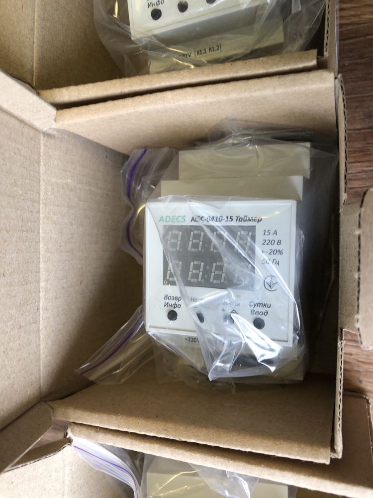 Таймер Реле Часу на Din-рейку Adecs ADC-0420-15 ADC-0410-15 ОПТ