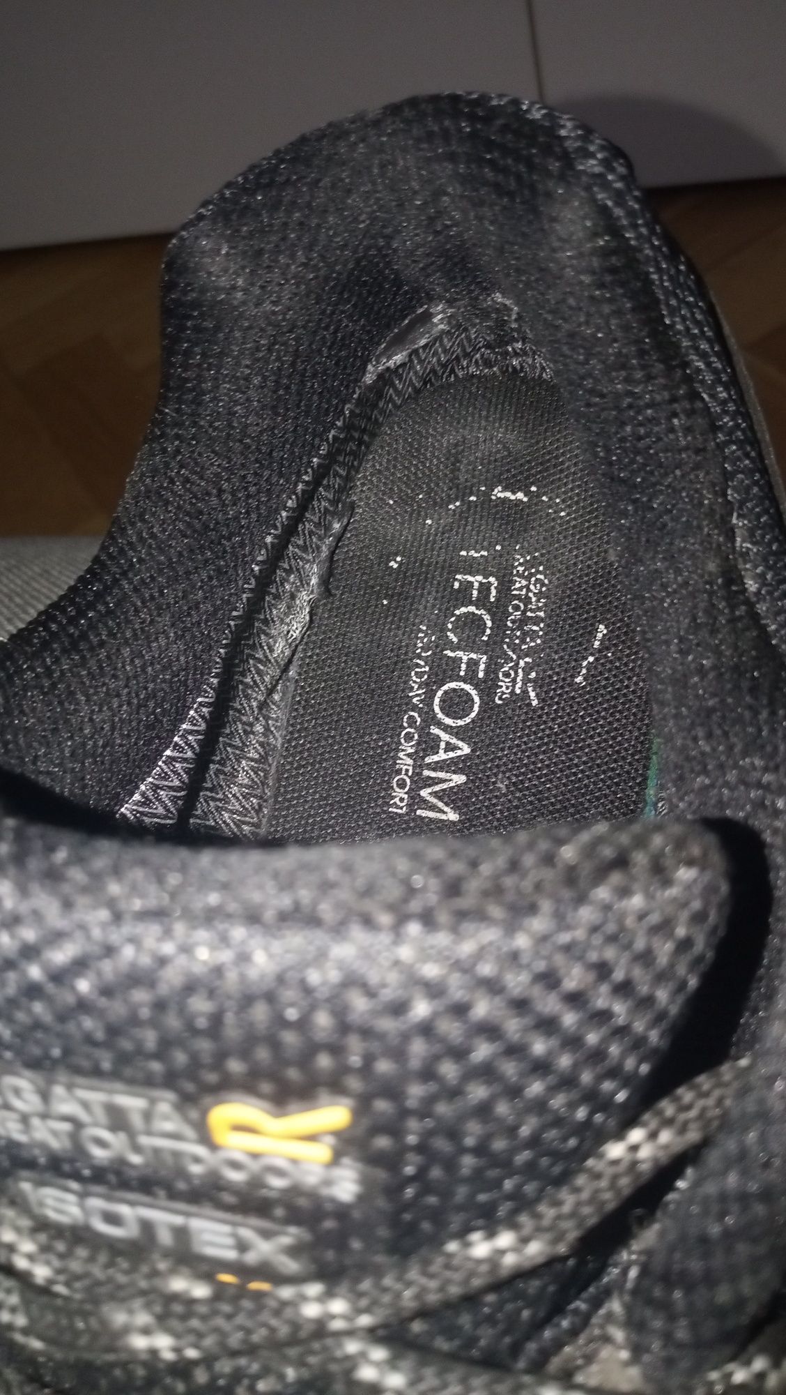 Męskie buty trekkingowe Czarne rozmiar 41 wkładka 25,5 cm
