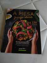 Livro À Mesa com o Pingo Doce capa dura 150 receitas