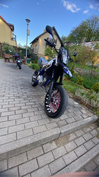 Yamaha Supermoto wr 125R 2013r stand bdb
