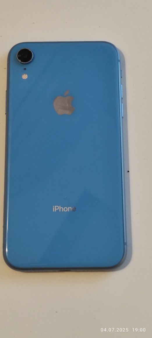 Продам Apple iPhone Xr