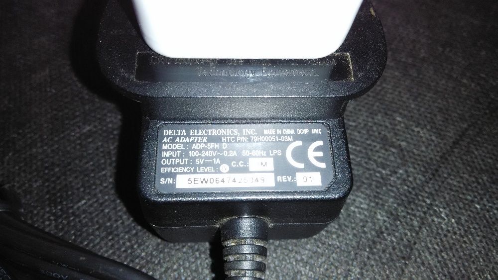 Delta Electronics ADP-5FH D AC Power Adapter 5V 1A 79H00051-03M UK 3 P