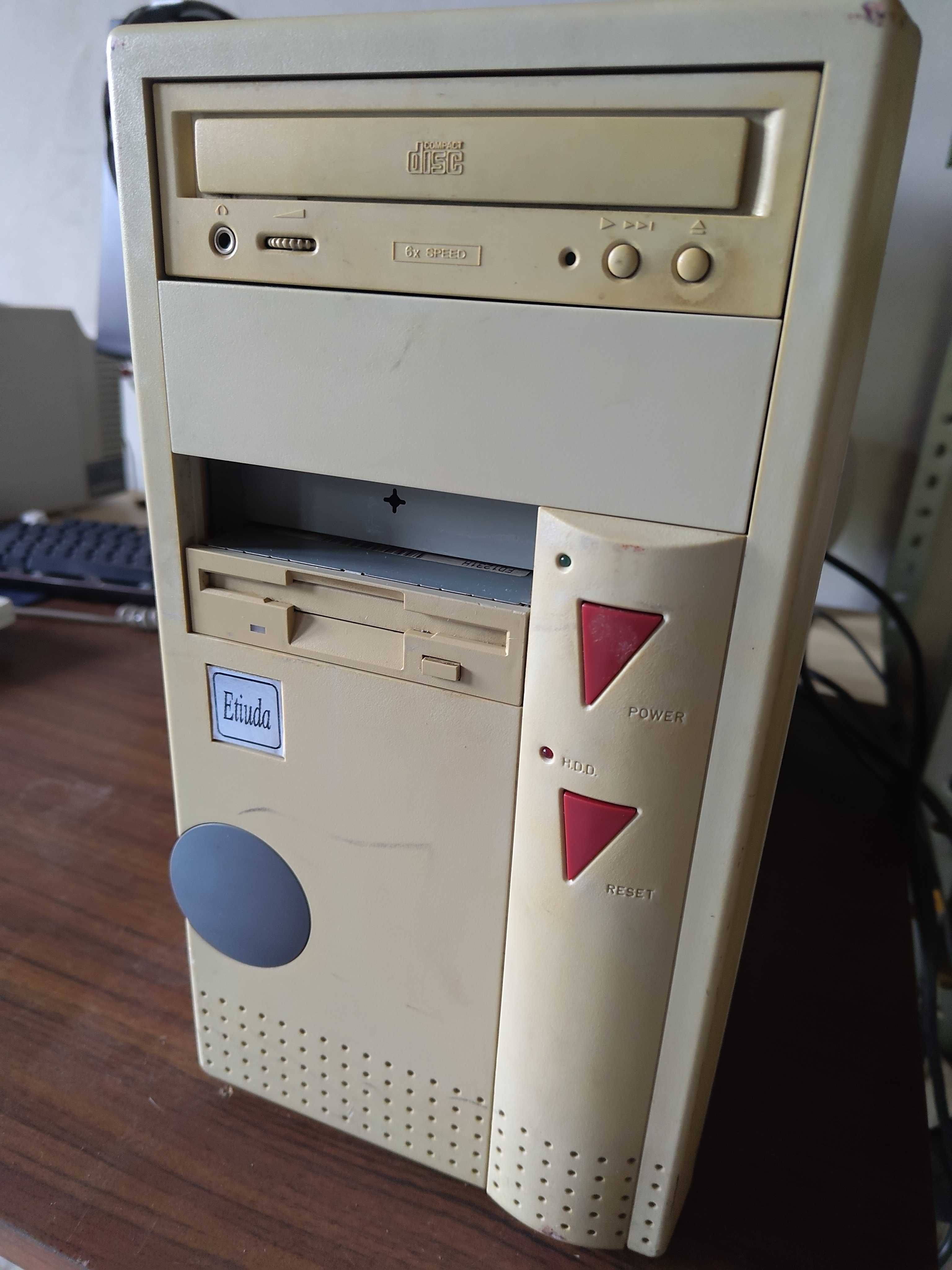 Komputer retro Pentium S 133, zasilacz obudowa AT