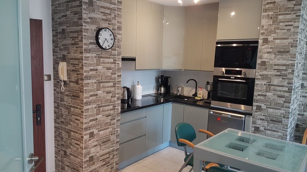 Apartament Delfinek,2 pokoje przy latarni morskiej.