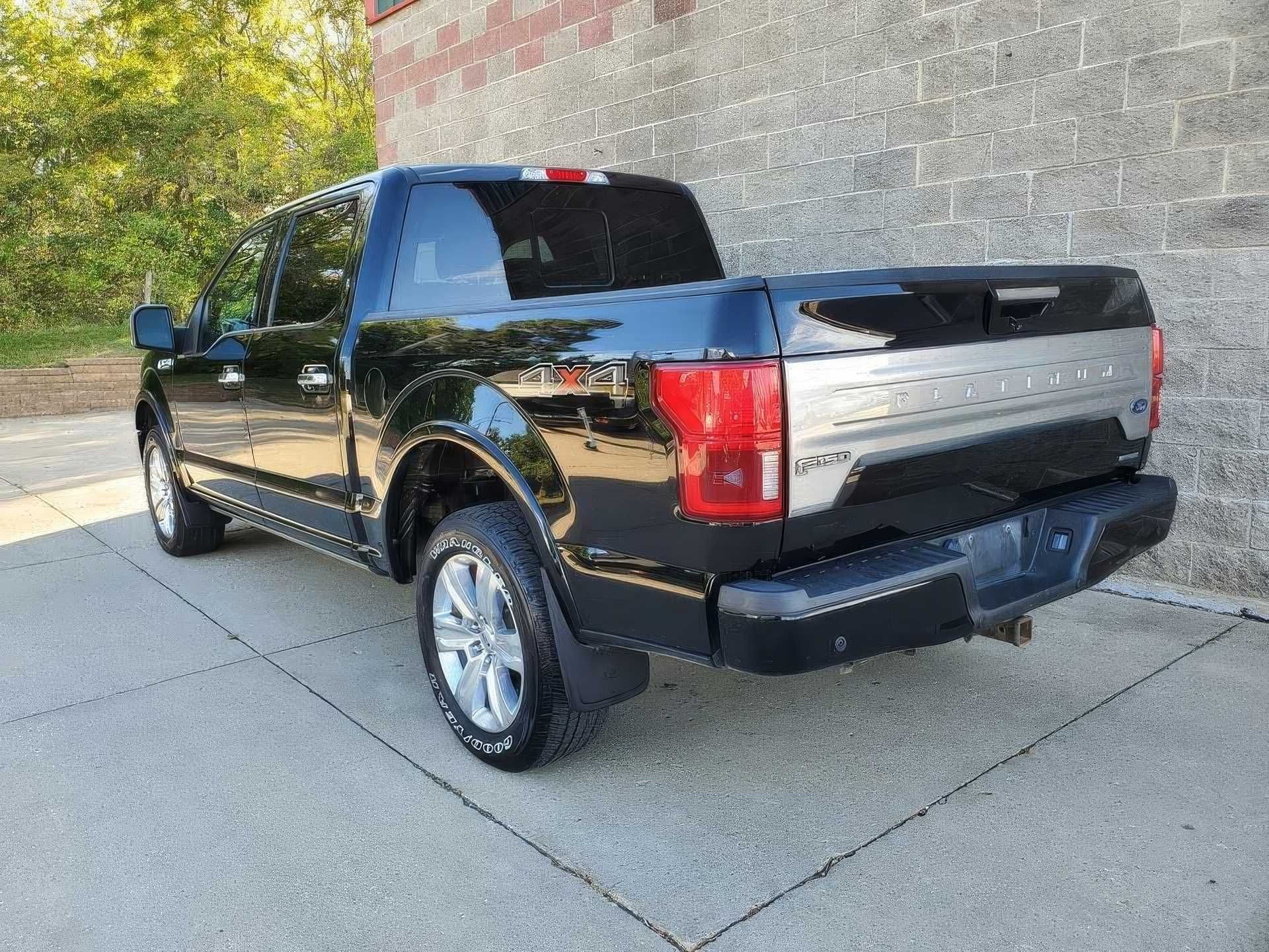 2018    Ford F-150