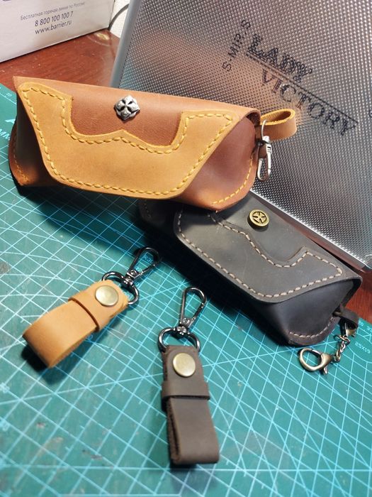 Очечница,чехол для очков натуральная кожа