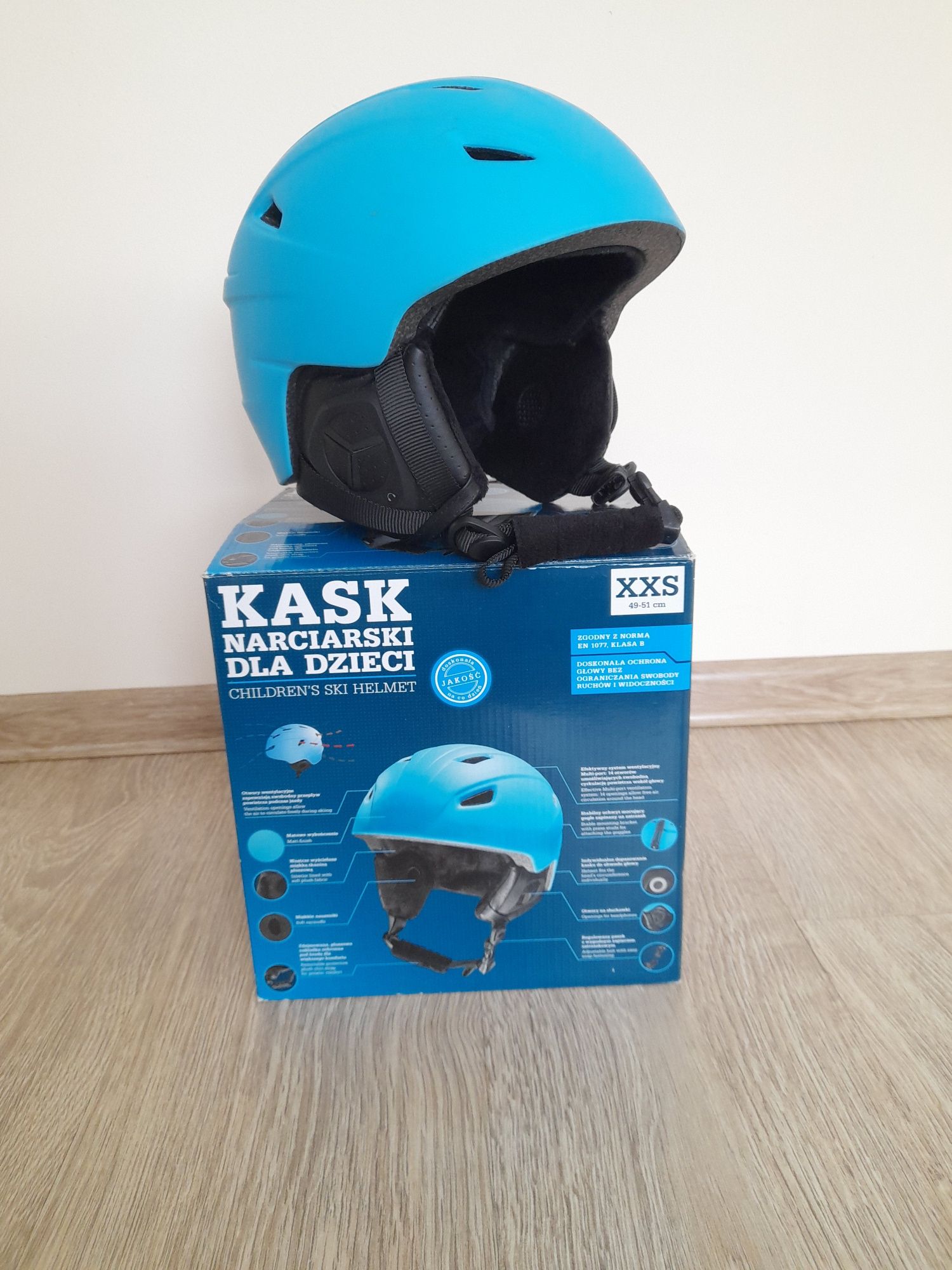 Kask narciarski dziecięcy 49-51