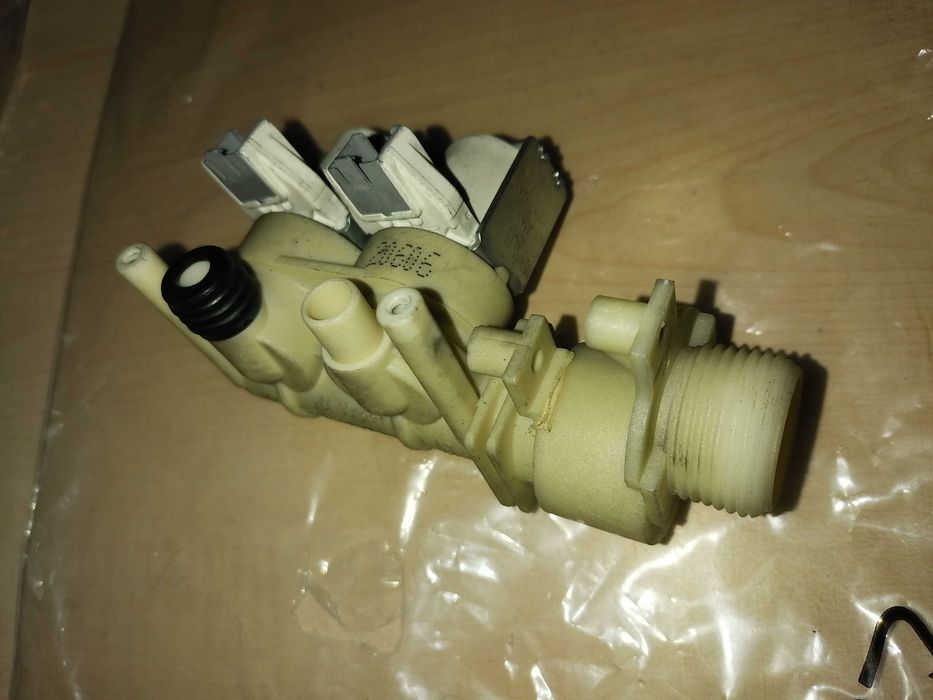 Maquina de lavar roupa Ariston LBE88 - Peças