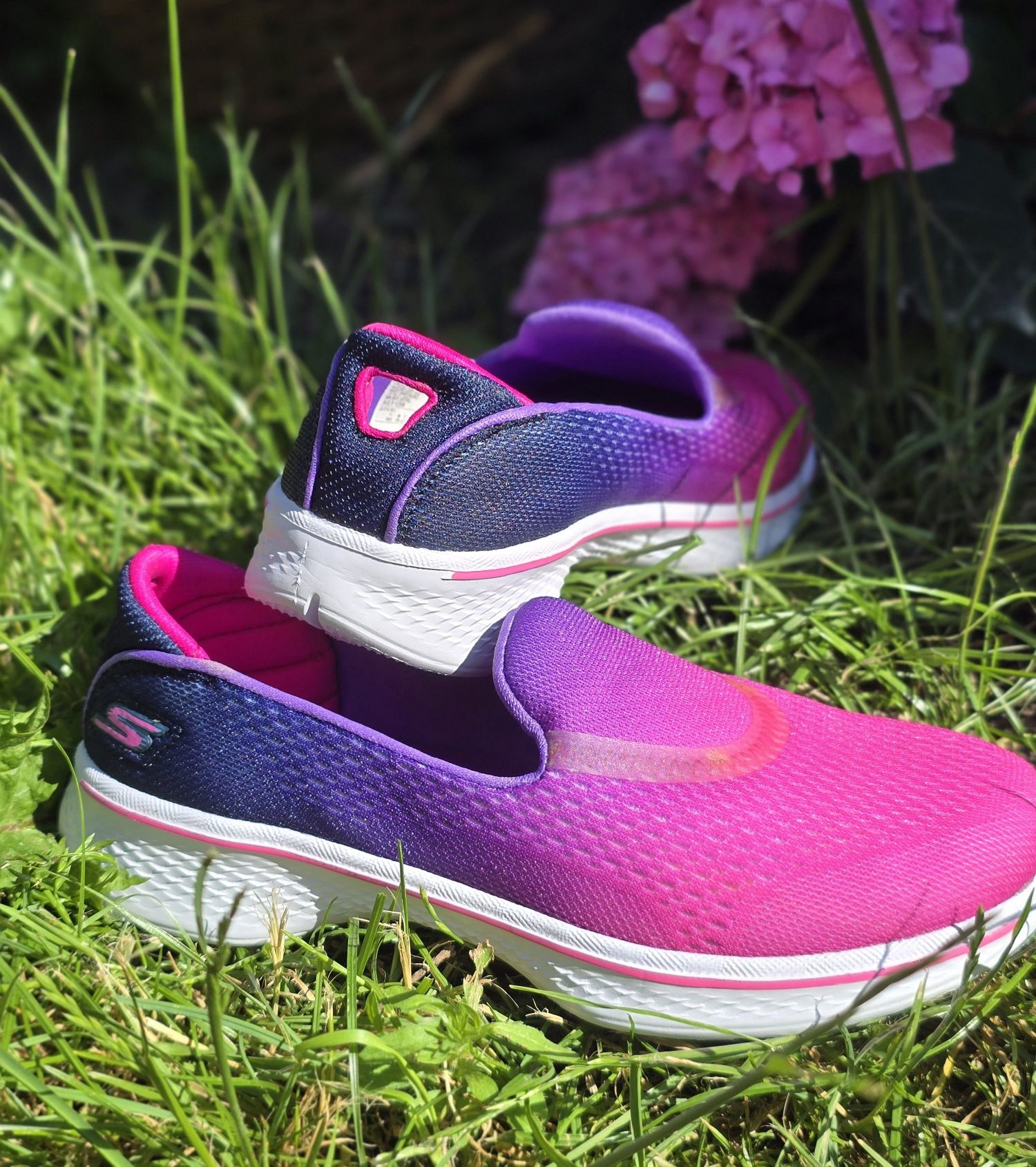 Сліпони Skechers кросівки на дівчинку