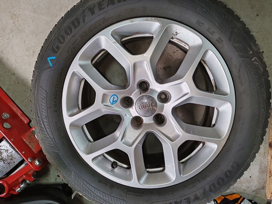 Felga aluminiowa 17 5x110 et 40 735577525 Jeep Renegade 14- 1