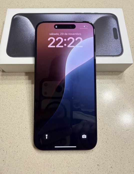 Iphone 15 pro max 256gb como novo