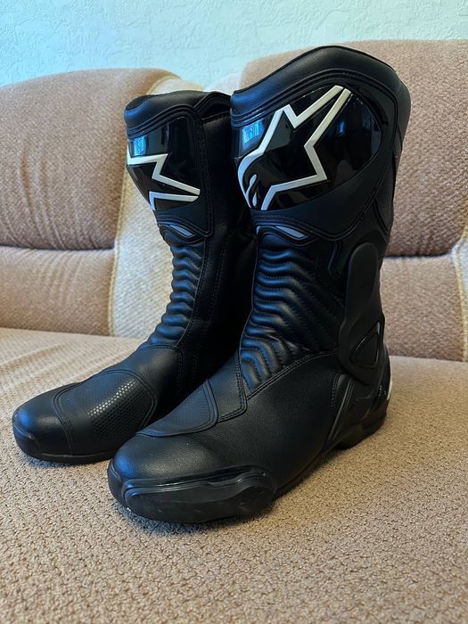 Продам мотоботи Alpinestars