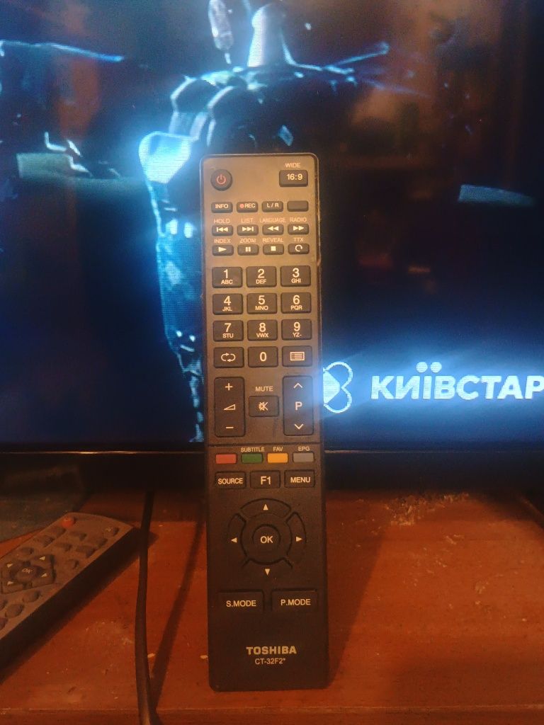 Телевізор TOSHIBA led tv32"