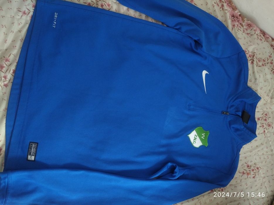 Спортивна Nike кофта
