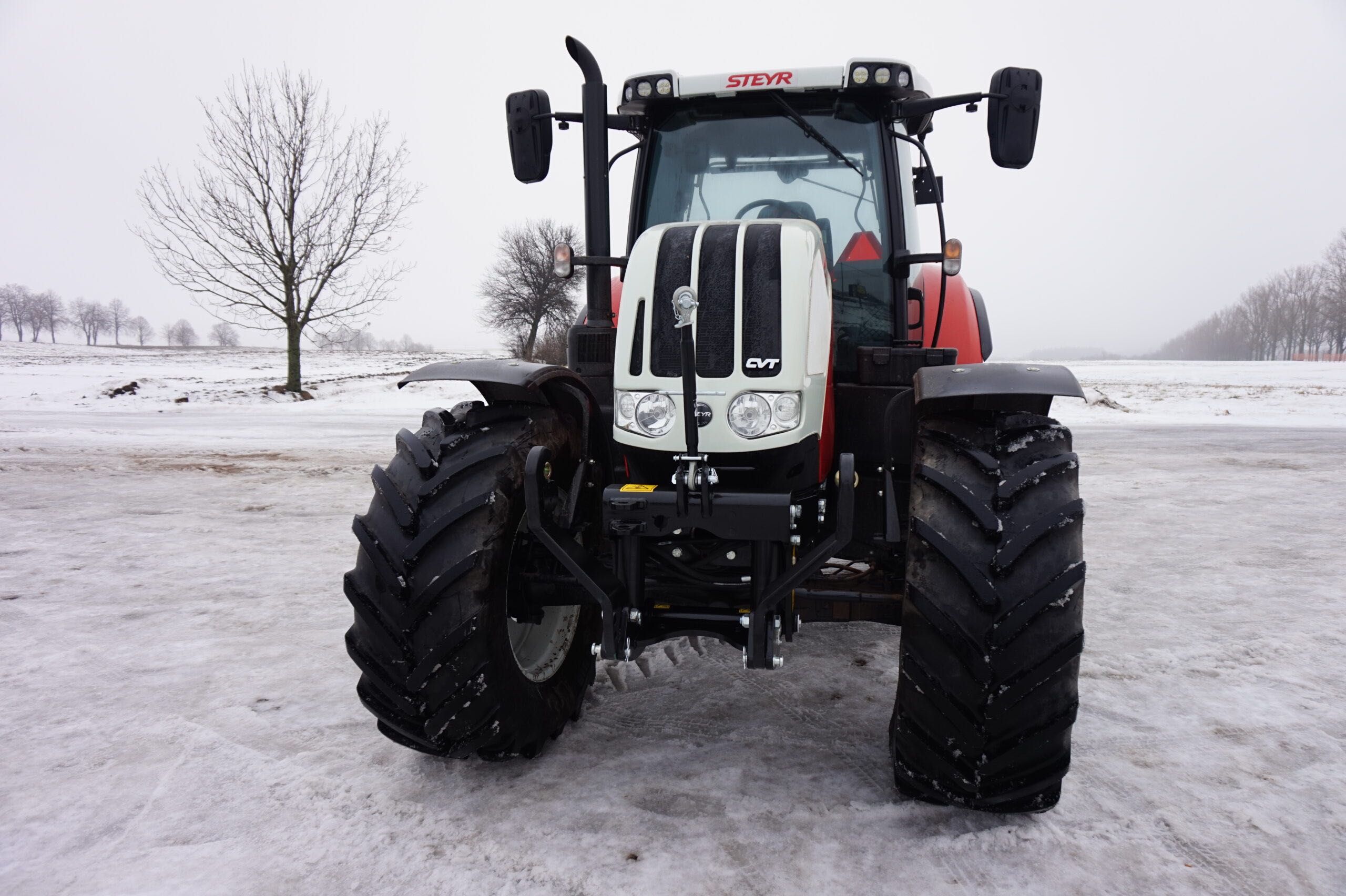 Przedni TUZ STEYR Każdy Model John Deere Claas Case New Holland Zetor