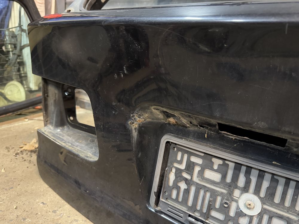 Klapa bagażnika BMW E39 touring kombi black sapphire 475/9