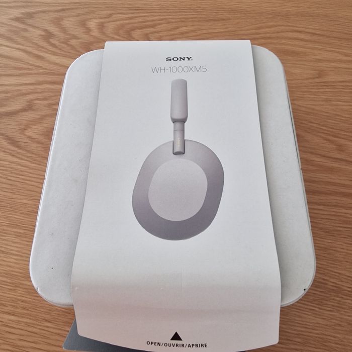 Auscultadores Sony WH-1000XM5