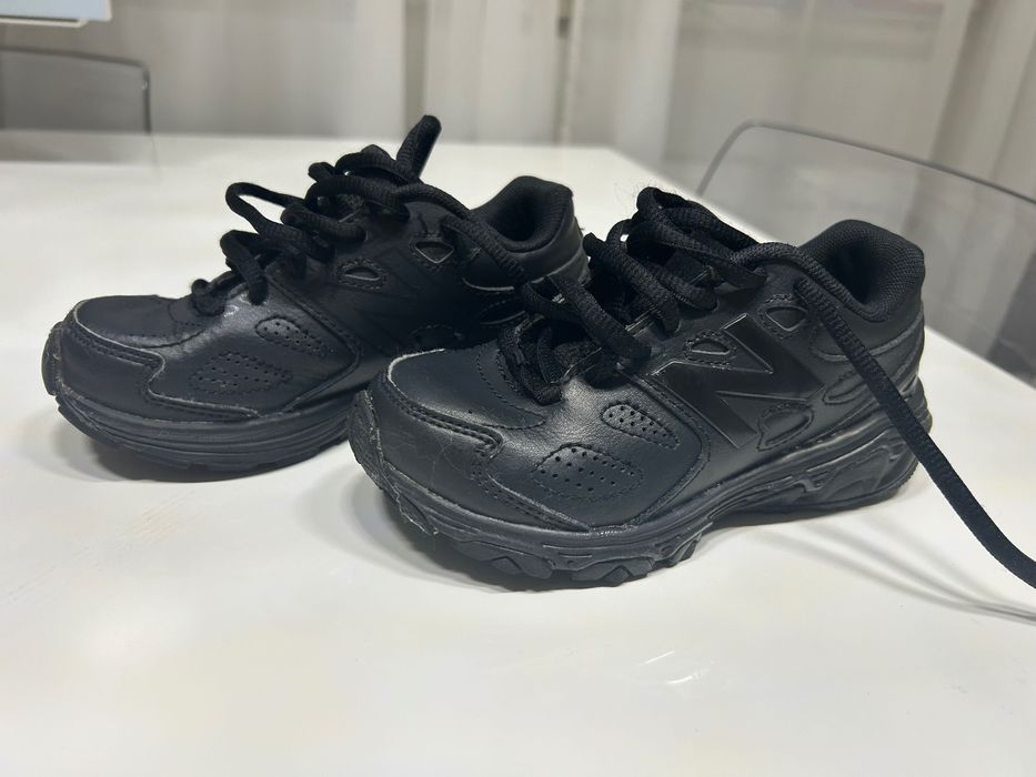 Buty dziecięce New Balance 680v6