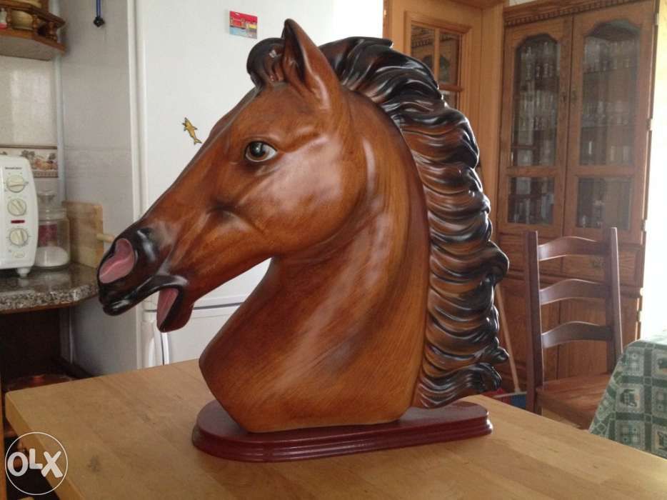 Vendo Cabeça de Cavalo (Decorativa)