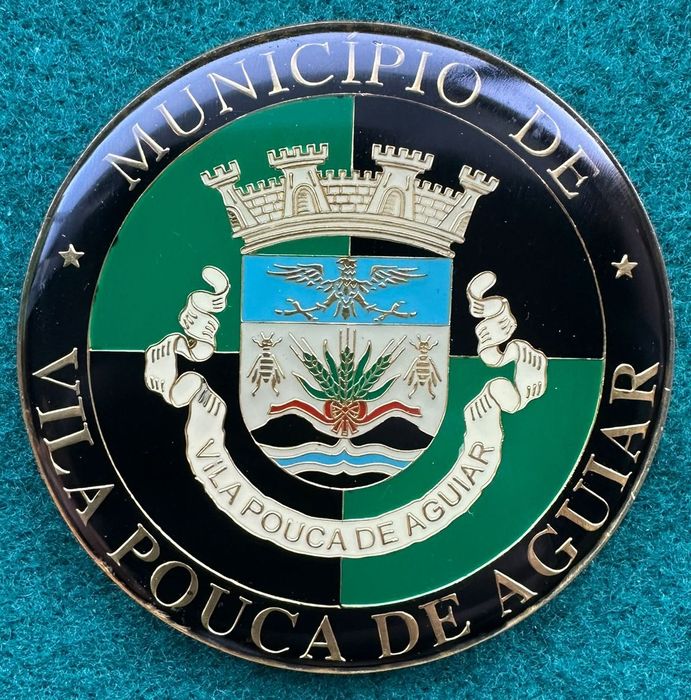 Medalha comemorativa em bronze e esmalte