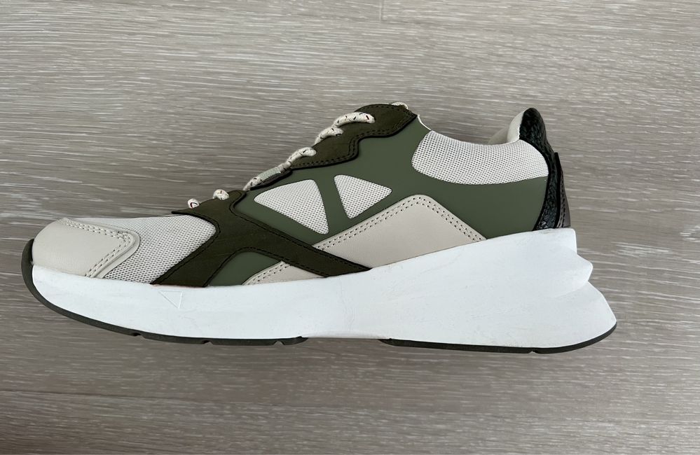 Кеди Stradivarius розмір 40