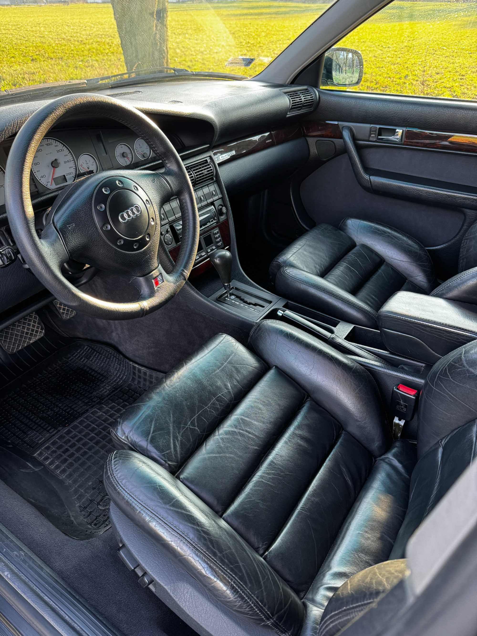 Audi S6 C4 4.2 V8