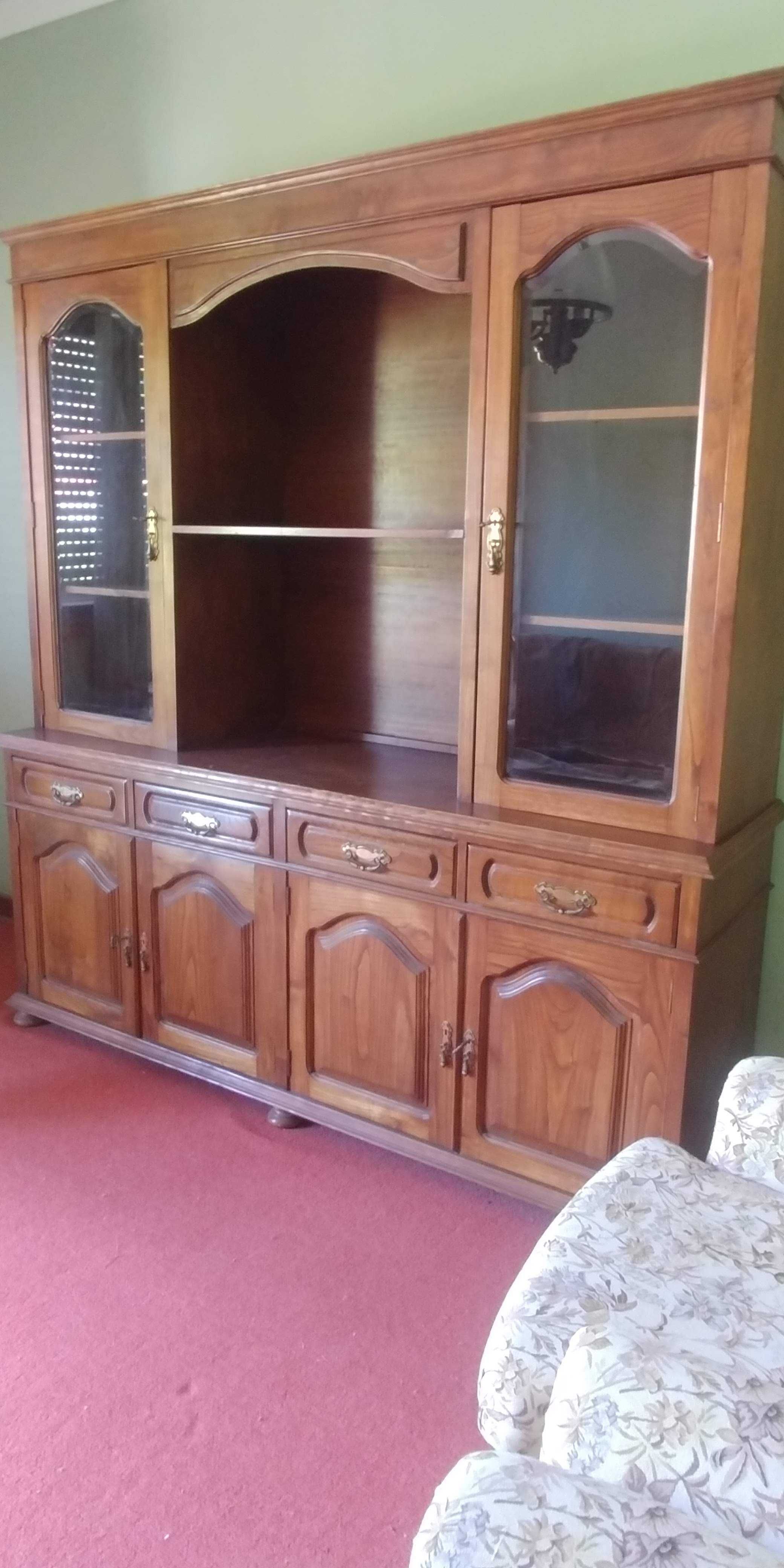Móvel Armário Vitrine - Excelente qualidade