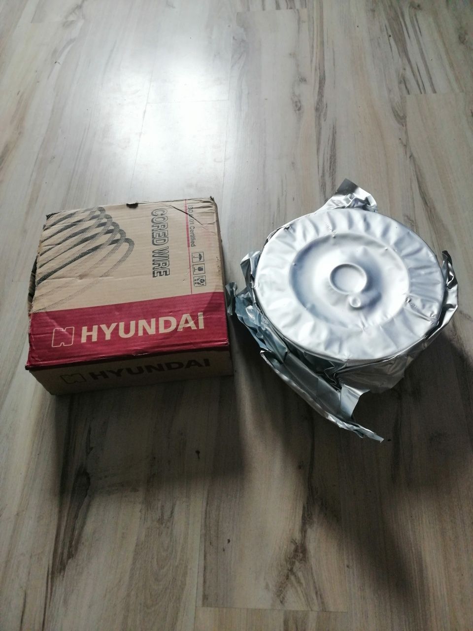 Drut spawalniczy proszkowy Hyundai  1.2-15kg