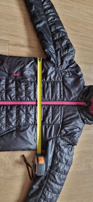 Kurtka czarna wiosenna lekka Softshell 8-9 lat Decathlon