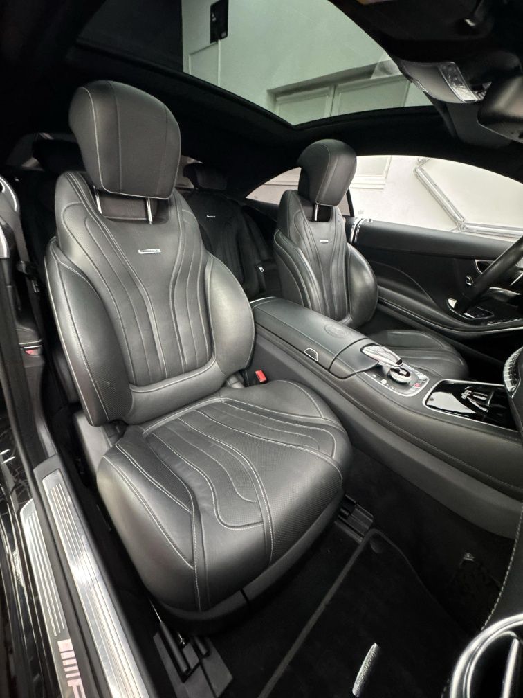 Sprzedaję prywatnego Mercedesa s63 AMG Coupe