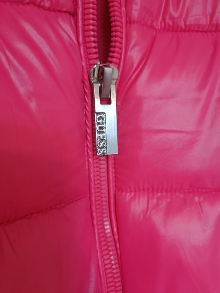 Kurtka damska Guess XS, S, M, L w różowym kolorze