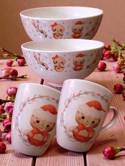 Porcelanowy zestaw świąteczny - 2 kubki i 2 miski