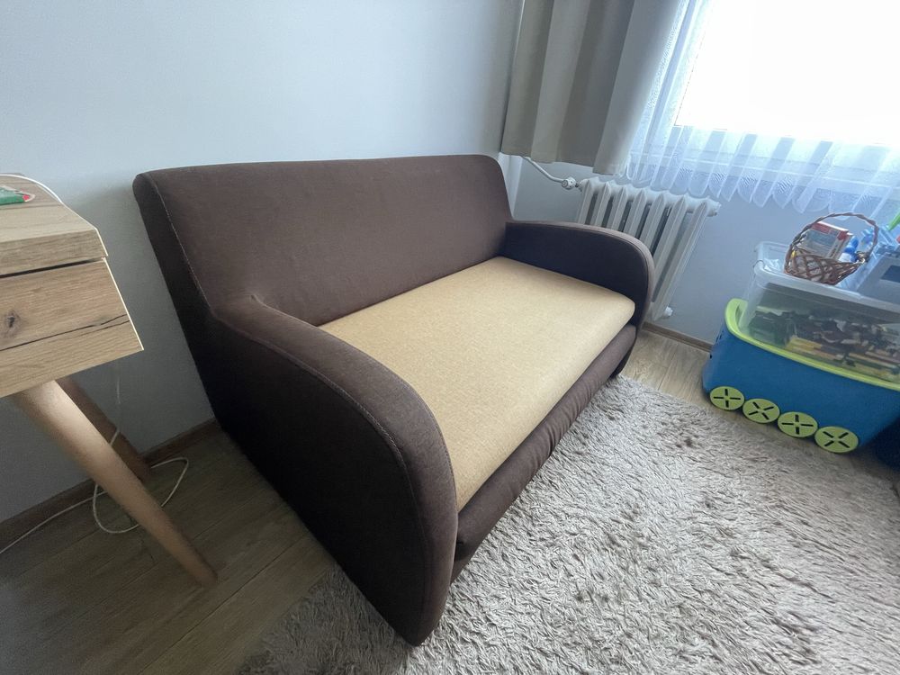 Sofa 2 osobowa z pojemnikiem